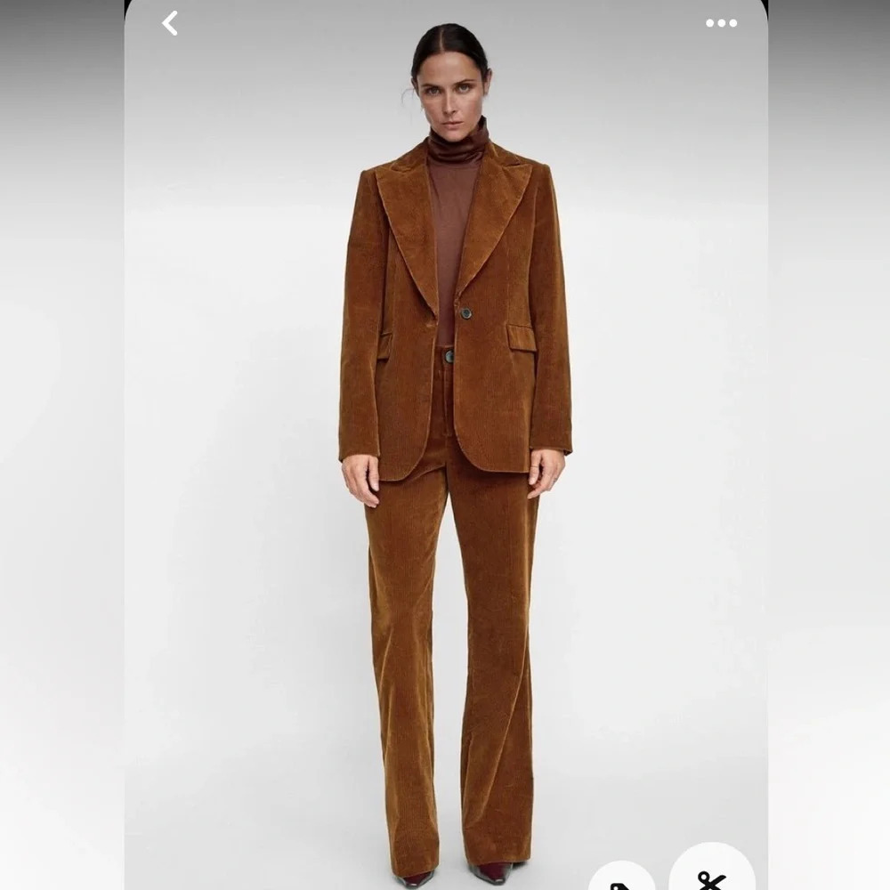 Vintage Sears from the 70's brown corduroy blazer - Picture 2 of 16